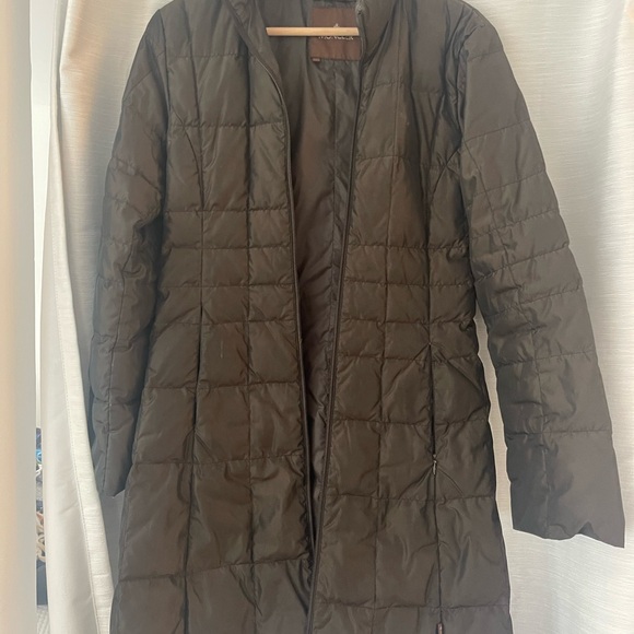 Moncler long lightweight long jacket. Size 0. - Picture 3 of 4